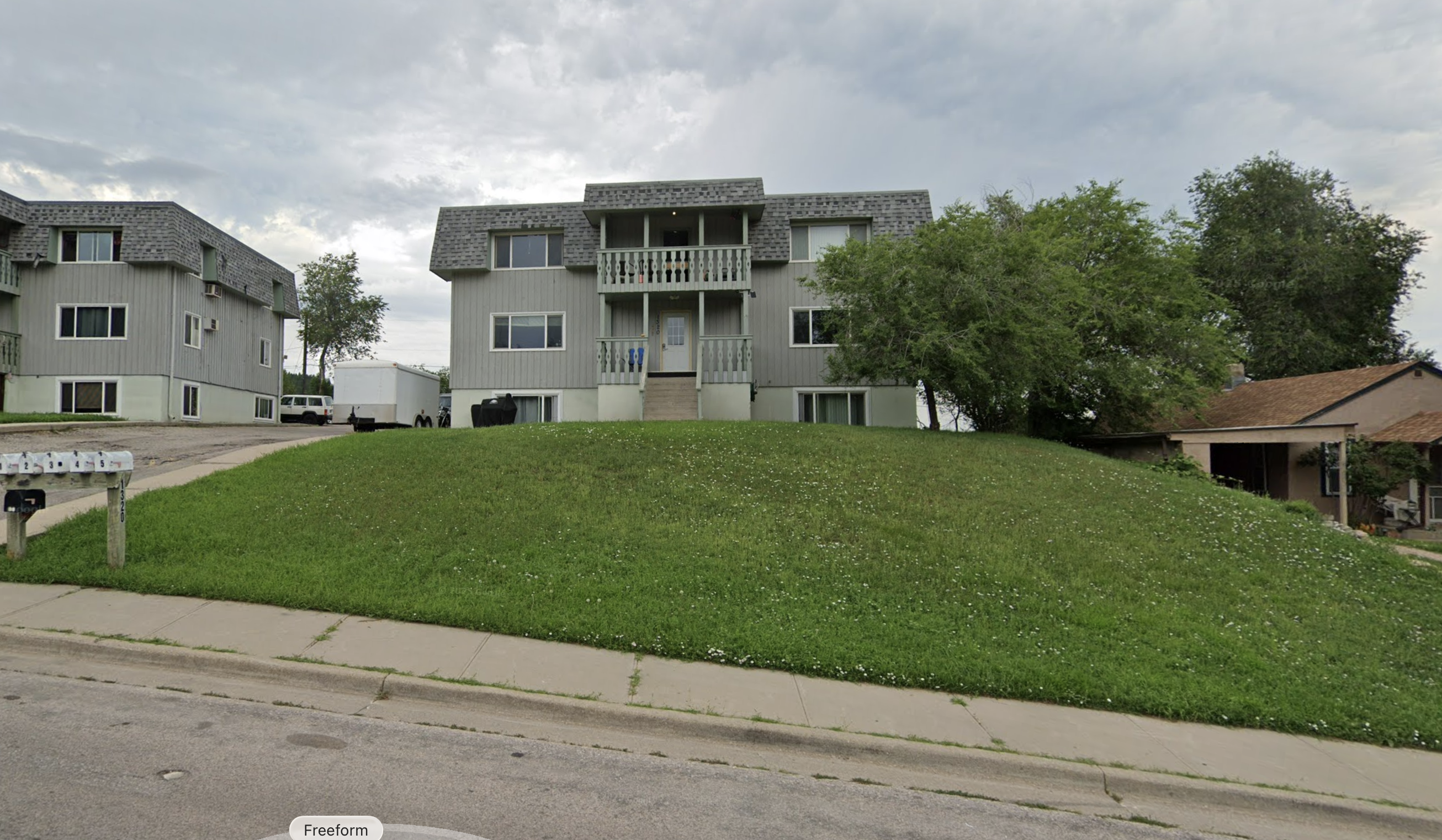Property main image